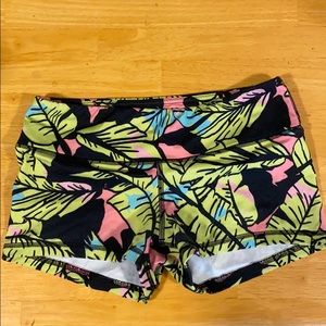 Fleos “Miami Leaf” Size Small